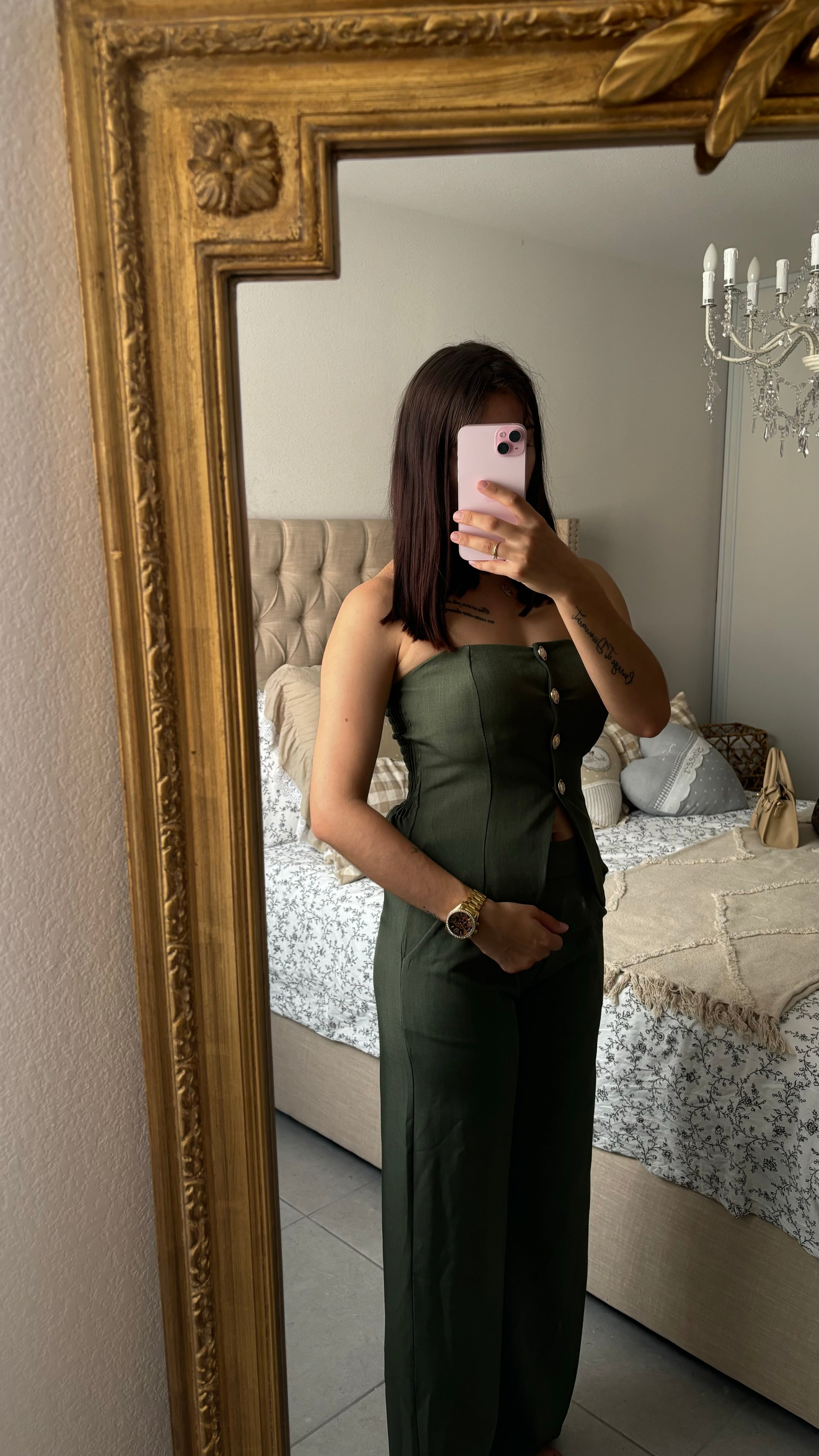 Tenu ensemble + buste